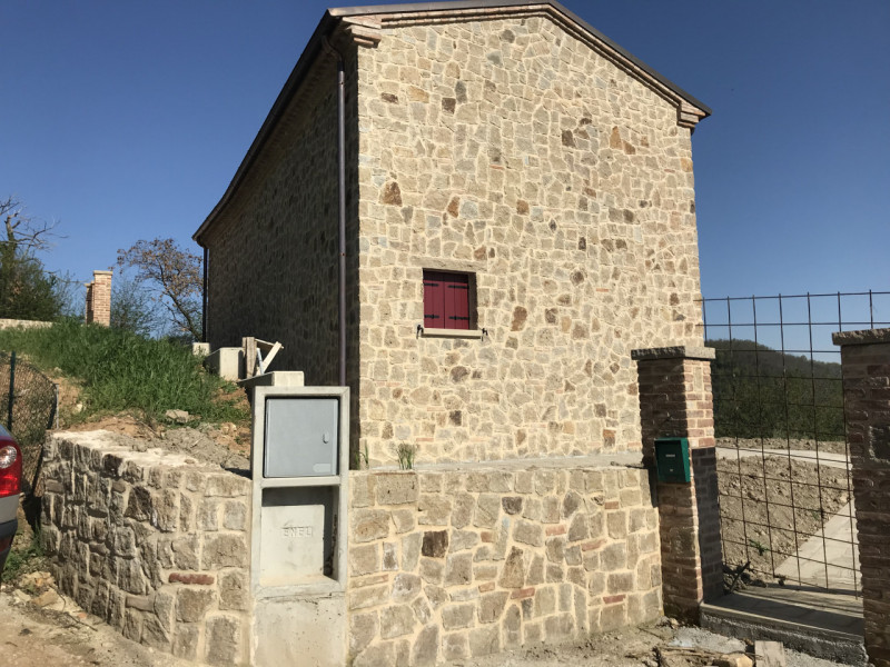 Immagine 6 di Rustico / casale in vendita  in VIA ROMA a Cinto Euganeo