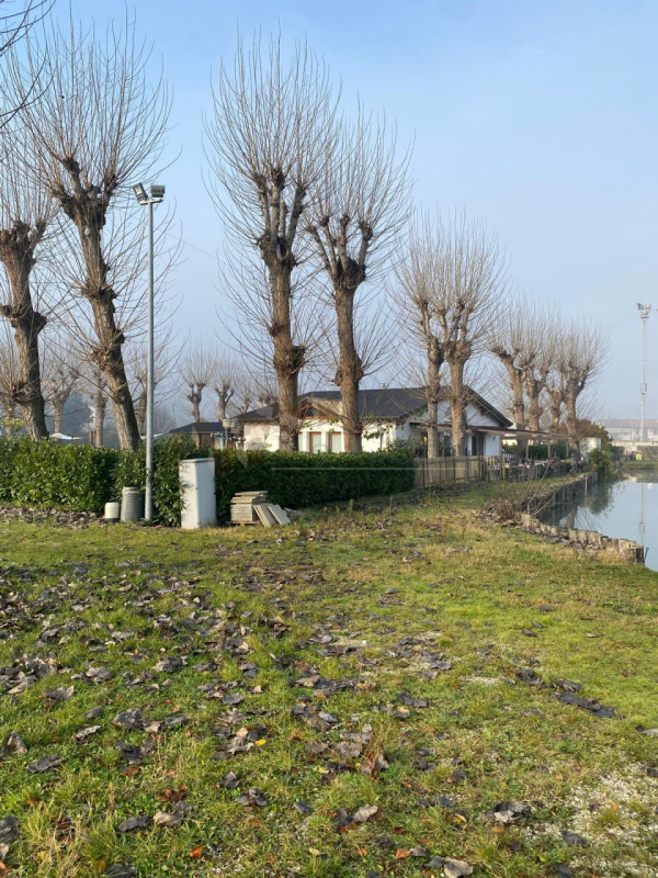 Immagine 12 di Casa indipendente in vendita  in Via Valle a Sarego