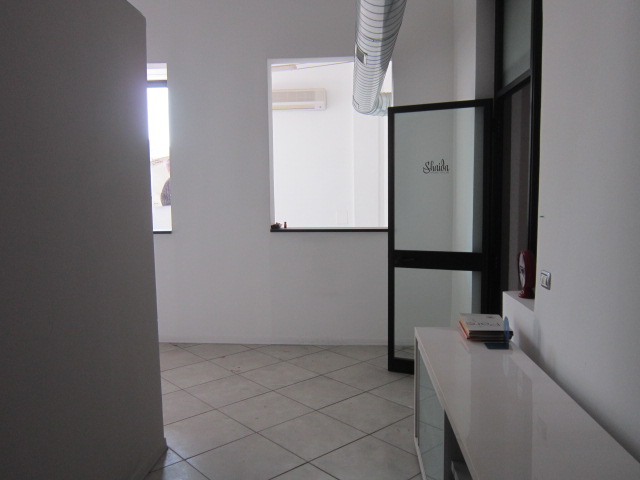 Immagine 20 di Magazzino in vendita  in Via Carlo Serassi 5 a Bergamo