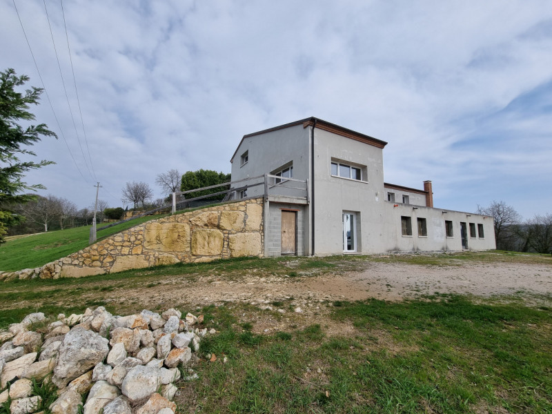 Immagine 3 di Casa indipendente in vendita  in via rossi a Val Liona