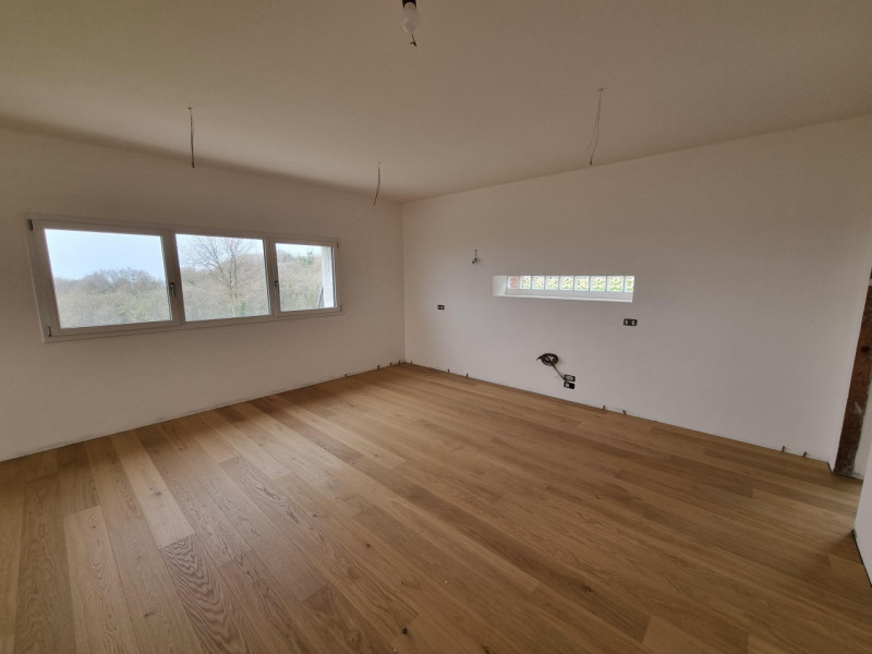 Immagine 9 di Casa indipendente in vendita  in via rossi a Val Liona