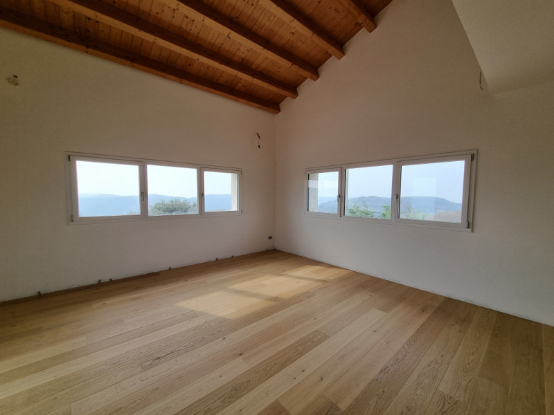 Immagine 11 di Casa indipendente in vendita  in via rossi a Val Liona