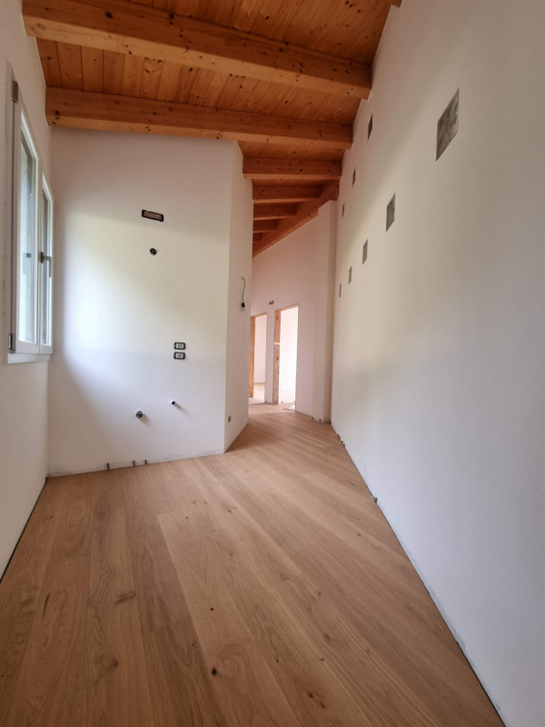 Immagine 13 di Casa indipendente in vendita  in via rossi a Val Liona