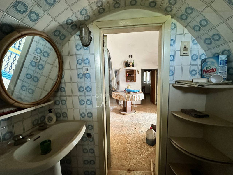 Immagine 12 di Rustico / casale in vendita  in strada foggevo a Martina Franca