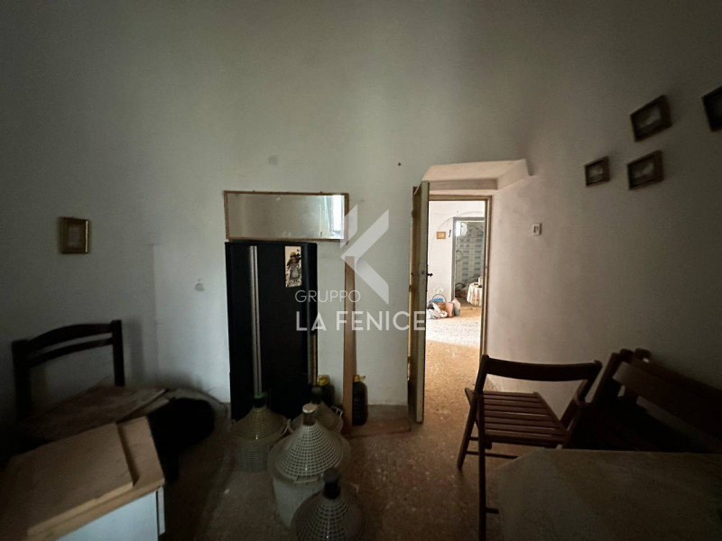 Immagine 14 di Rustico / casale in vendita  in strada foggevo a Martina Franca