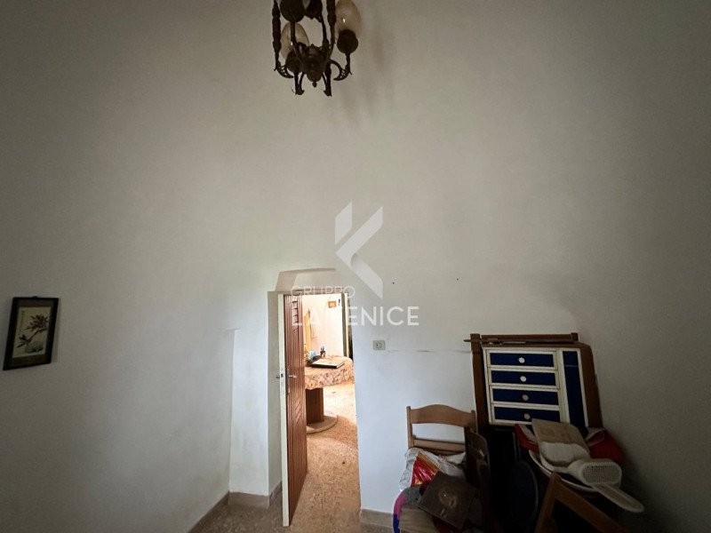 Immagine 15 di Rustico / casale in vendita  in strada foggevo a Martina Franca