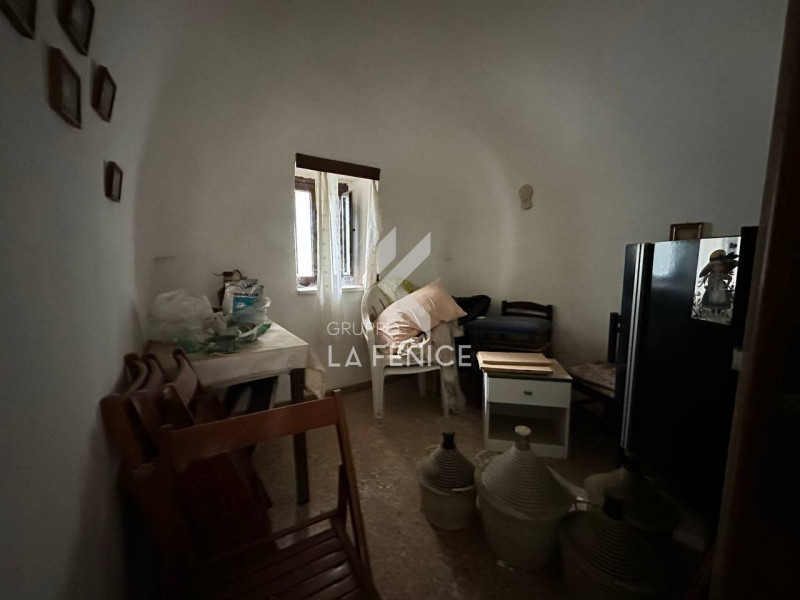 Immagine 16 di Rustico / casale in vendita  in strada foggevo a Martina Franca