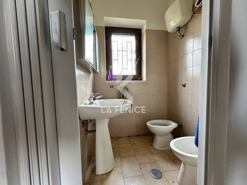 Immagine 27 di Rustico / casale in vendita  in strada foggevo a Martina Franca