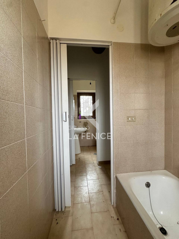 Immagine 28 di Rustico / casale in vendita  in strada foggevo a Martina Franca