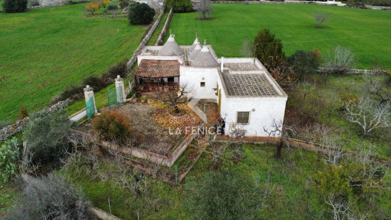 Immagine 37 di Rustico / casale in vendita  in strada foggevo a Martina Franca