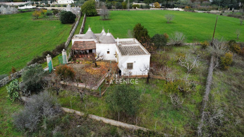 Immagine 38 di Rustico / casale in vendita  in strada foggevo a Martina Franca