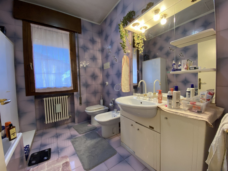 Immagine 14 di Casa indipendente in vendita  in VIA DELLE FORNACI a San Martino Di Lupari