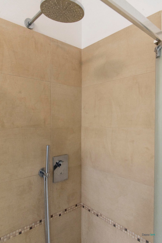 Immagine 13 di Appartamento in affitto  in Via Bari a Ciampino