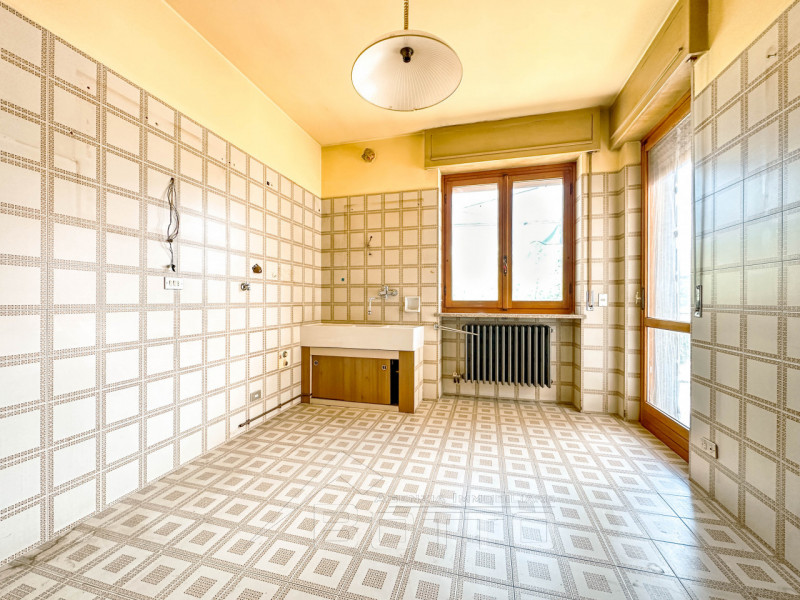 Immagine 12 di Casa bifamiliare in vendita  in Via ottone 63 a Borgosesia