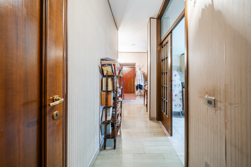 Immagine 16 di Appartamento in vendita  in Via Roma a Sant'ilario D'enza