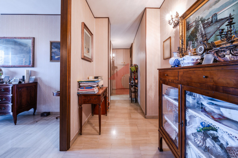 Immagine 18 di Appartamento in vendita  in Via Roma a Sant'ilario D'enza