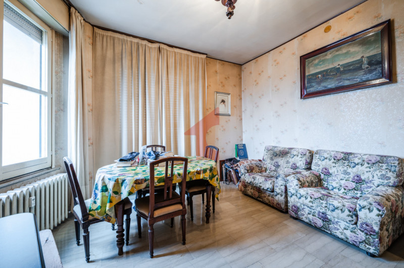 Immagine 20 di Appartamento in vendita  in Via Roma a Sant'ilario D'enza