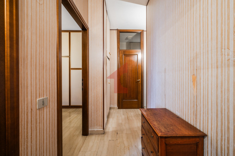 Immagine 24 di Appartamento in vendita  in Via Roma a Sant'ilario D'enza