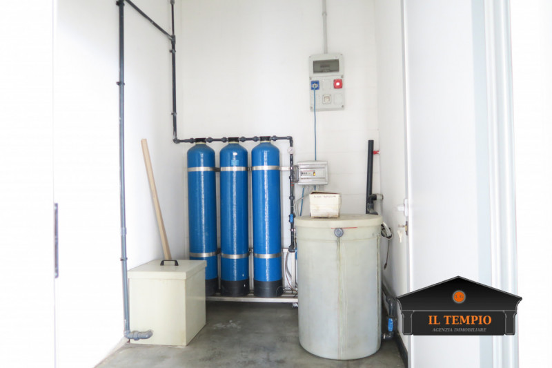 Immagine 13 di Laboratorio in vendita  in via dell'edilizia a Vicenza