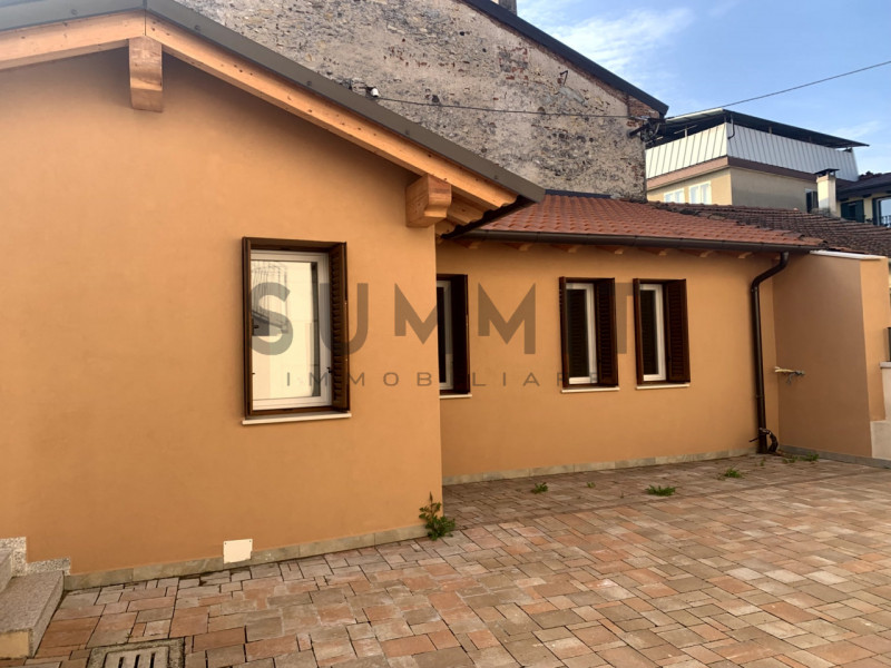 Immagine 14 di Appartamento in vendita  in schio a Schio