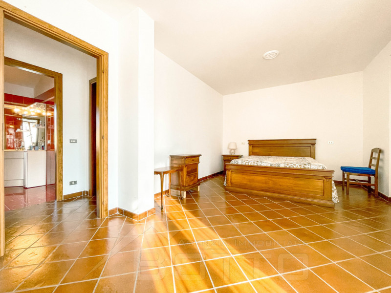 Immagine 8 di Casa indipendente in vendita  in Via Leonardo Da Vinci 14 a Suno