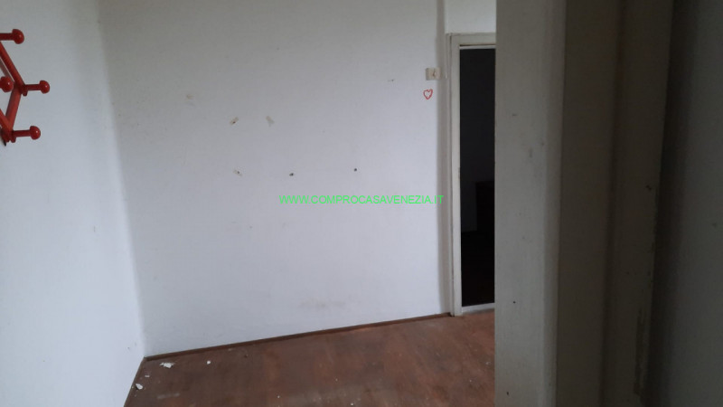 Immagine 5 di Rustico / casale in vendita  in bigone a Casier