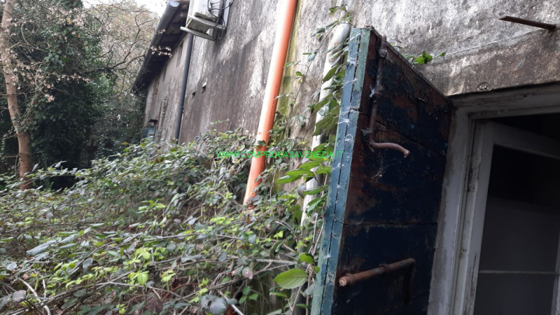 Immagine 10 di Rustico / casale in vendita  in bigone a Casier