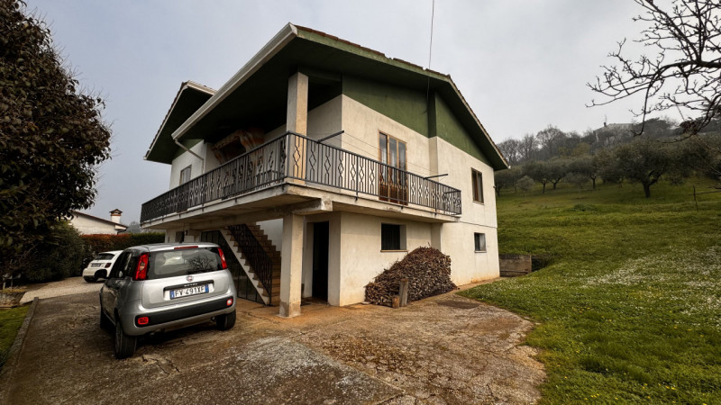 Immagine 21 di Casa indipendente in vendita  in Lozzo Atestino via Giarre a Lozzo Atestino