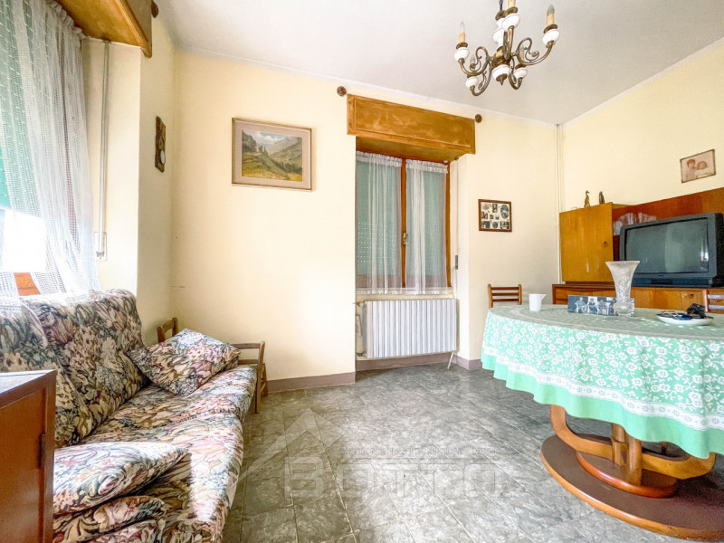 Immagine 8 di Casa indipendente in vendita  in Fraz. Centro a Caprile