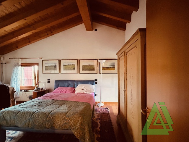 Immagine 12 di Casa indipendente in vendita  a Castelfranco Veneto