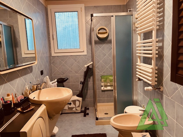 Immagine 14 di Casa indipendente in vendita  a Castelfranco Veneto