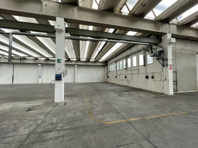 Immagine 1 di Capannone industriale in vendita  in Via Mazzini a Rosà