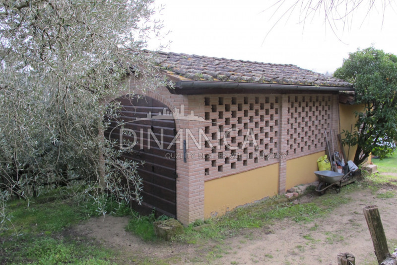 Immagine 4 di Rustico / casale in vendita  a Palaia