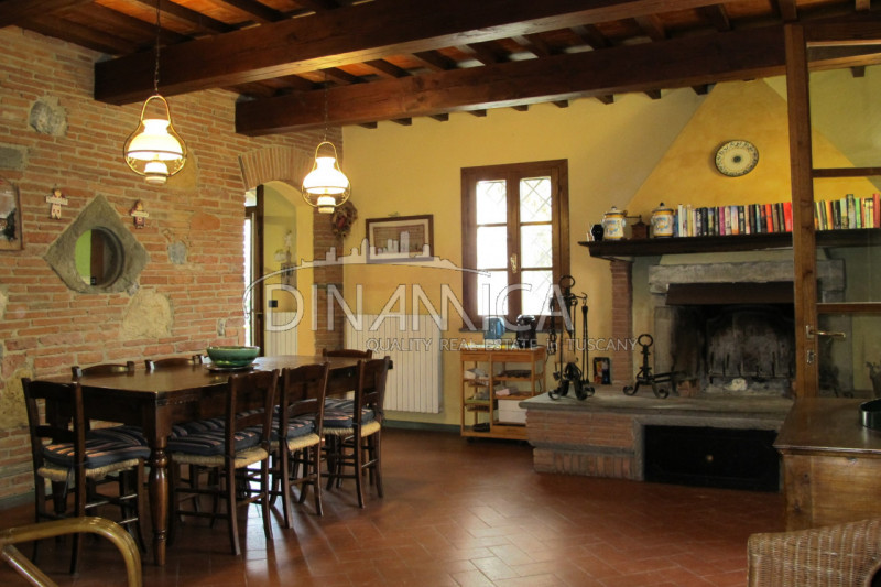 Immagine 7 di Rustico / casale in vendita  a Palaia