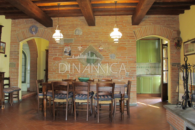 Immagine 15 di Rustico / casale in vendita  a Palaia