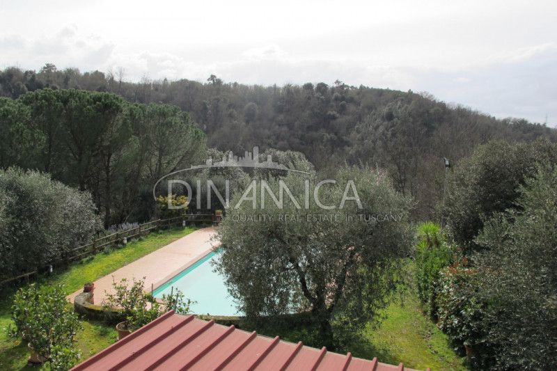 Immagine 41 di Rustico / casale in vendita  a Palaia