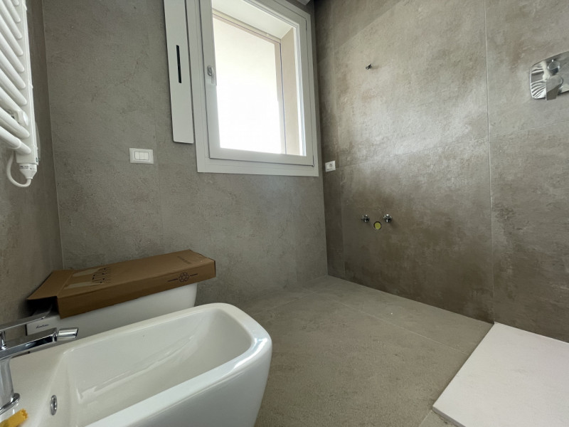 Immagine 7 di Appartamento in vendita  a Montegrotto Terme