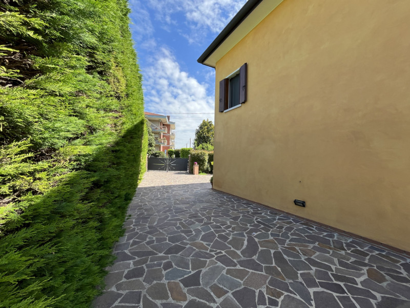 Immagine 7 di Casa indipendente in vendita  in via matteotti a Poiana Maggiore