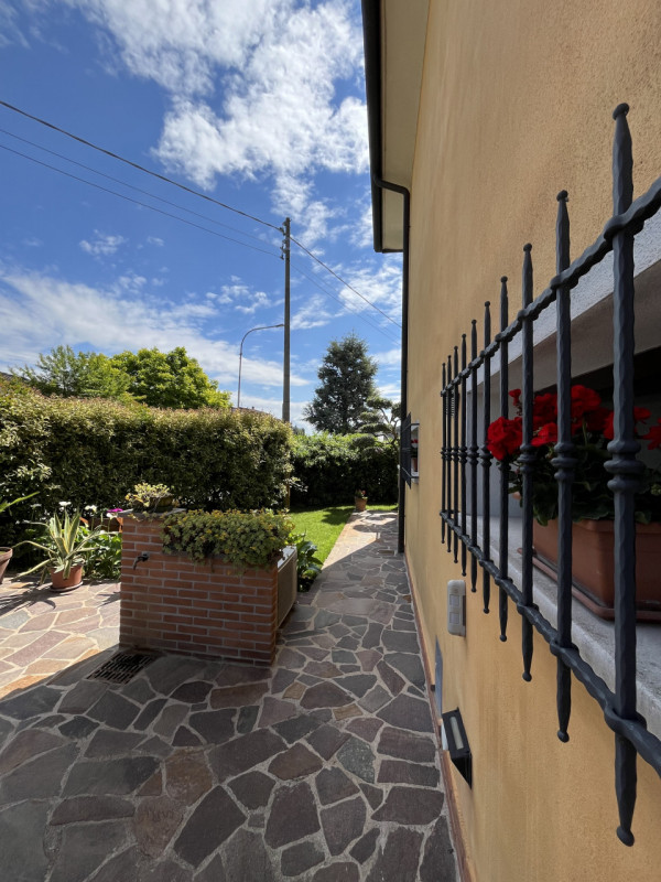 Immagine 9 di Casa indipendente in vendita  in via matteotti a Poiana Maggiore