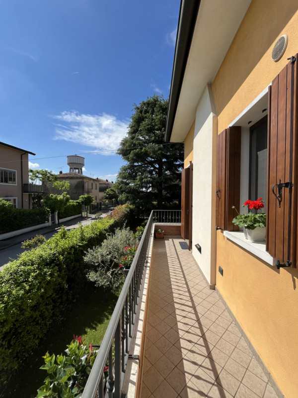 Immagine 16 di Casa indipendente in vendita  in via matteotti a Poiana Maggiore