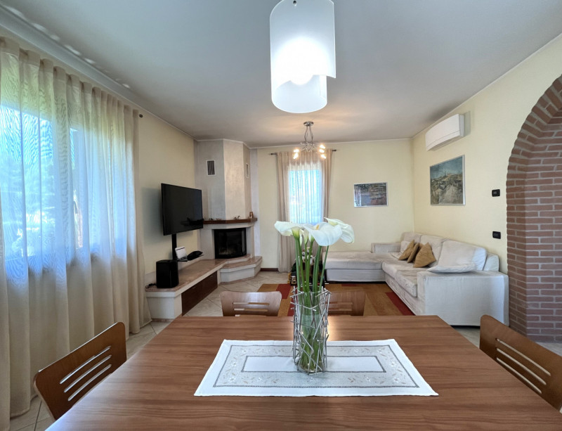 Immagine 28 di Casa indipendente in vendita  in via matteotti a Poiana Maggiore