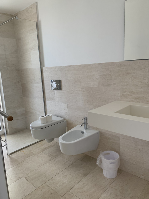 Immagine 12 di Appartamento in vendita  in via dei platani a Olbia