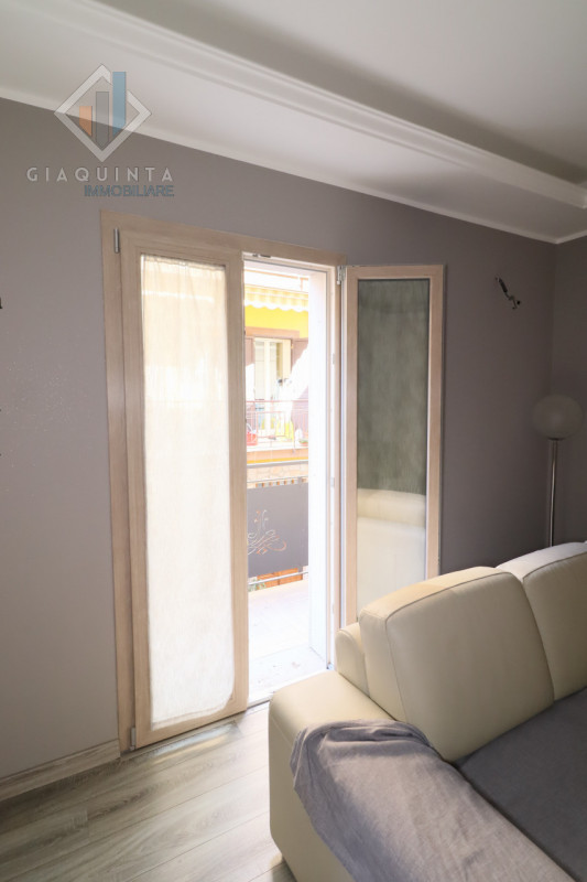 Immagine 4 di Appartamento in vendita  in Via dei Limoni n 08 a Palagonia