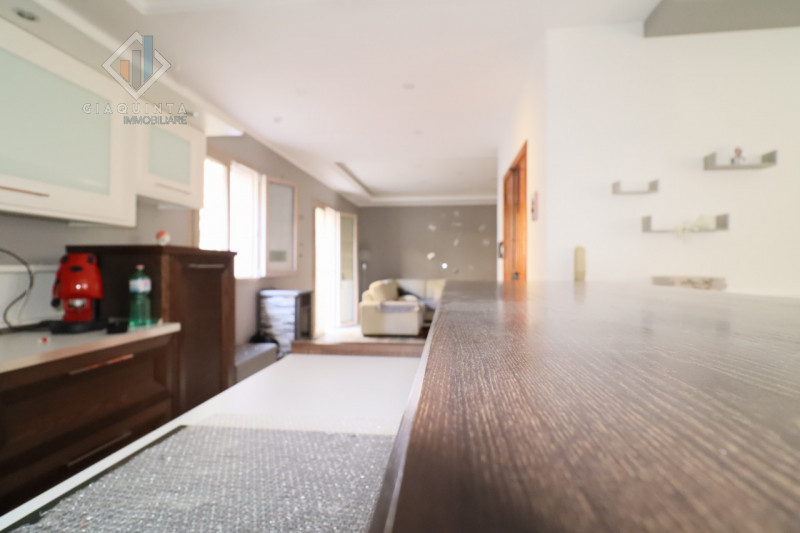 Immagine 10 di Appartamento in vendita  in Via dei Limoni n 08 a Palagonia