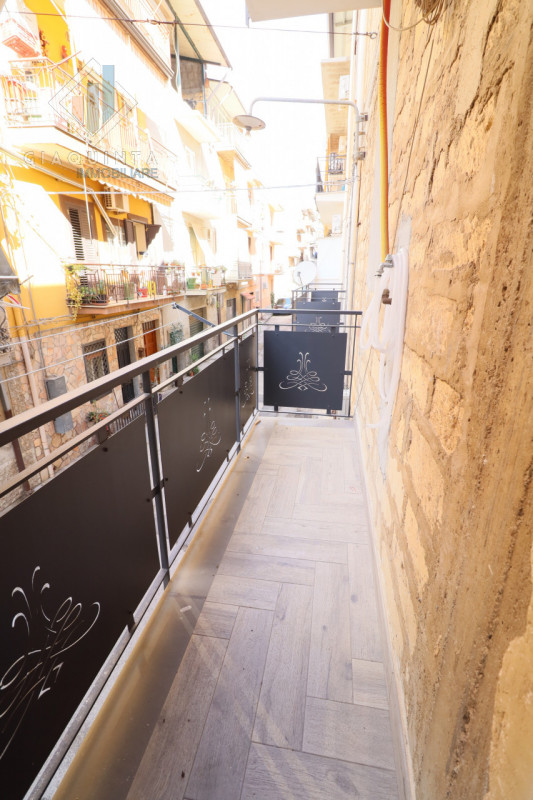 Immagine 13 di Appartamento in vendita  in Via dei Limoni n 08 a Palagonia