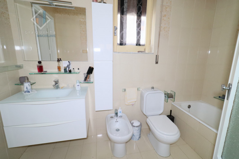 Immagine 27 di Appartamento in vendita  in Via dei Limoni n 08 a Palagonia