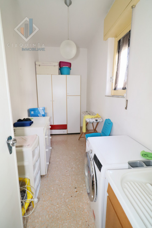 Immagine 29 di Appartamento in vendita  in Via dei Limoni n 08 a Palagonia