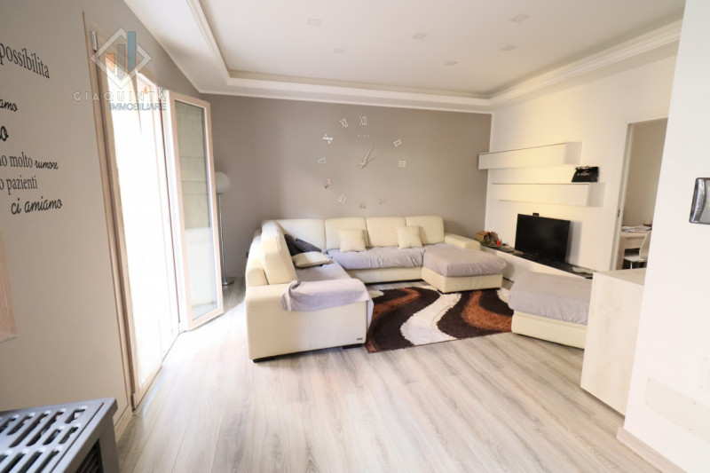 Immagine 31 di Appartamento in vendita  in Via dei Limoni n 08 a Palagonia