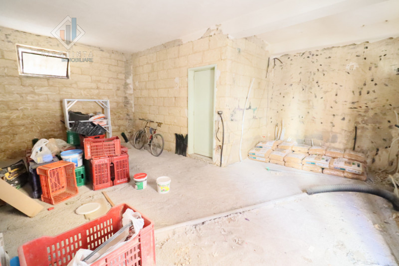 Immagine 35 di Appartamento in vendita  in Via dei Limoni n 08 a Palagonia