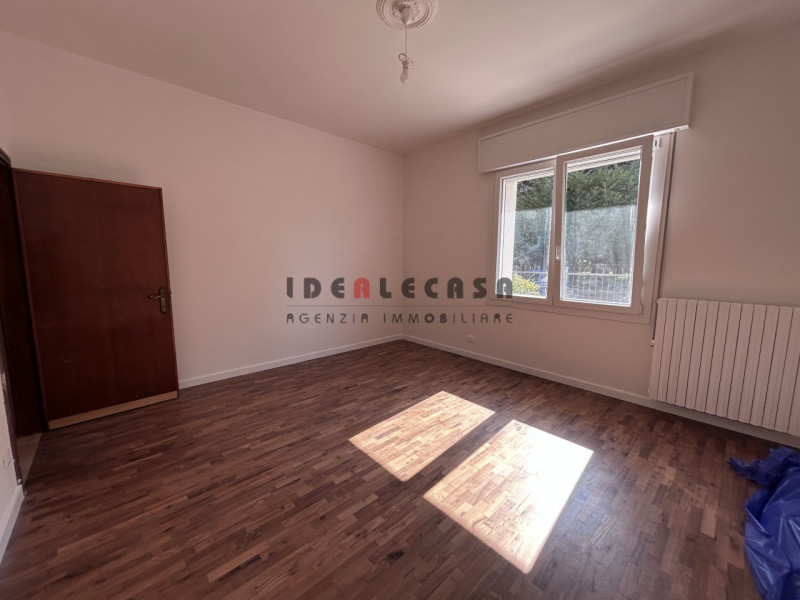 Immagine 21 di Appartamento in vendita  in Via carnaro a Selvazzano Dentro